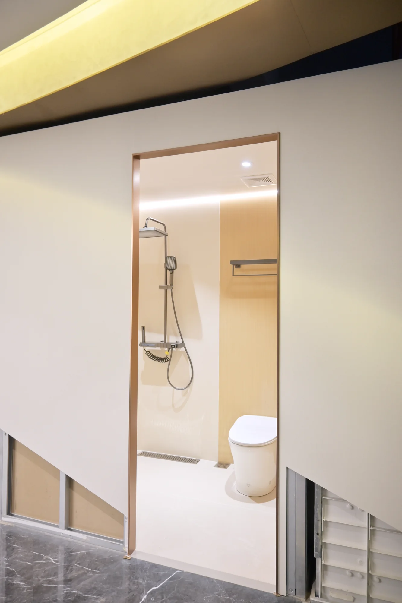 Apartment pod cutaway showing enclosure and room opening